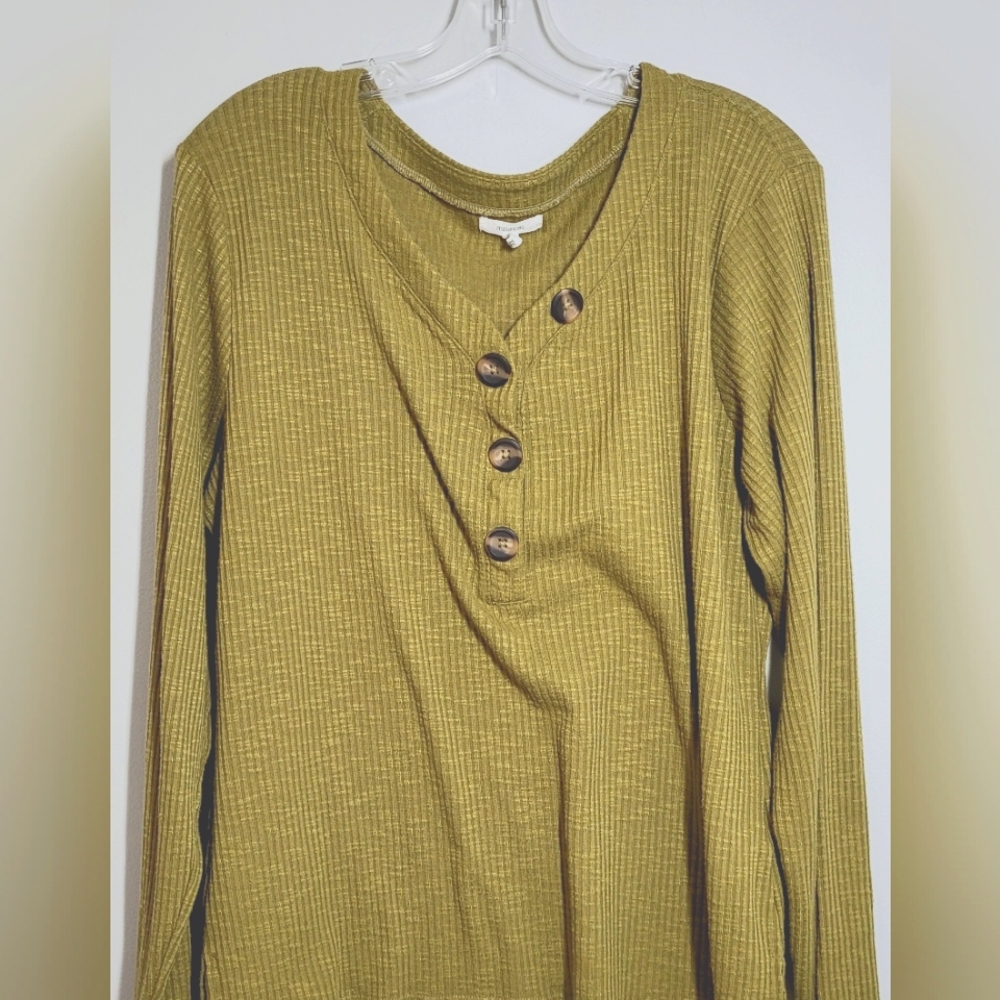 Maurices V-Neck Rib Knit Button Detail Longsleeve Green XXL Excel Condition